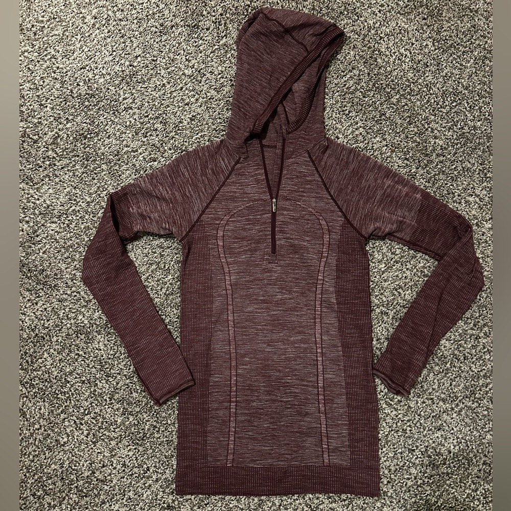 Lululemon Women’s Quarter Zip